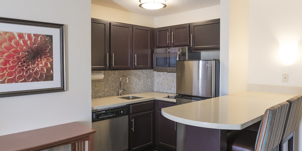 staybridge suites fargo by ihg