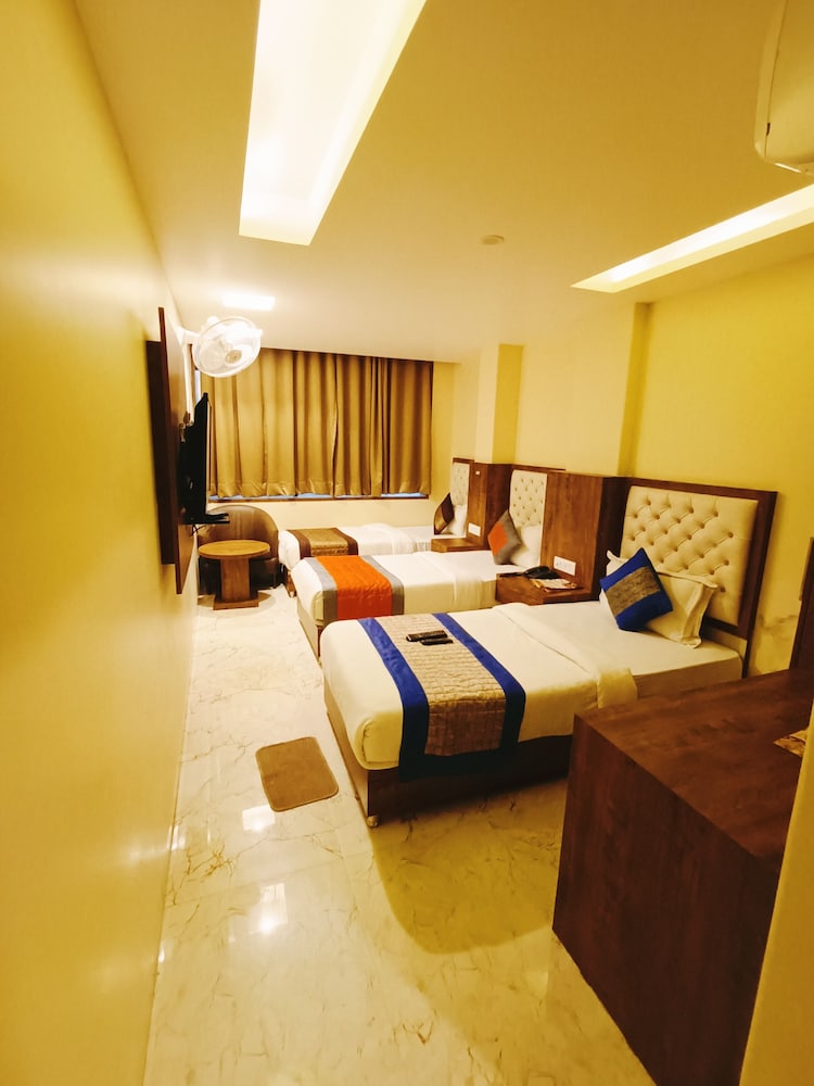 hotel mayda inn