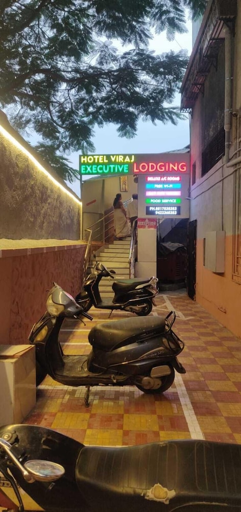 collection o 81047 hotel viraj