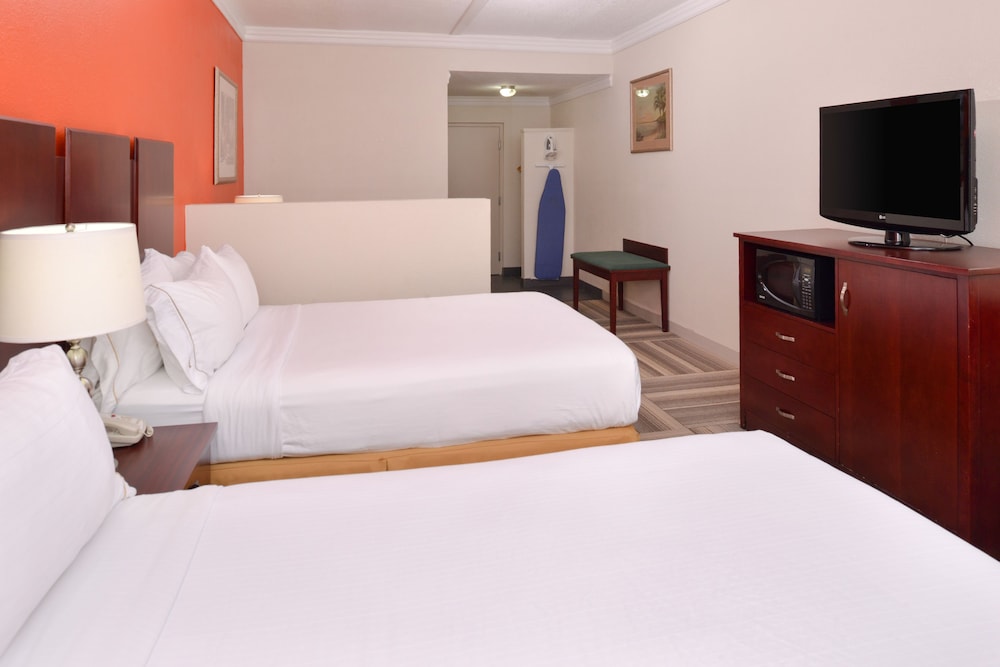 holiday inn express and suites florida city by ihg