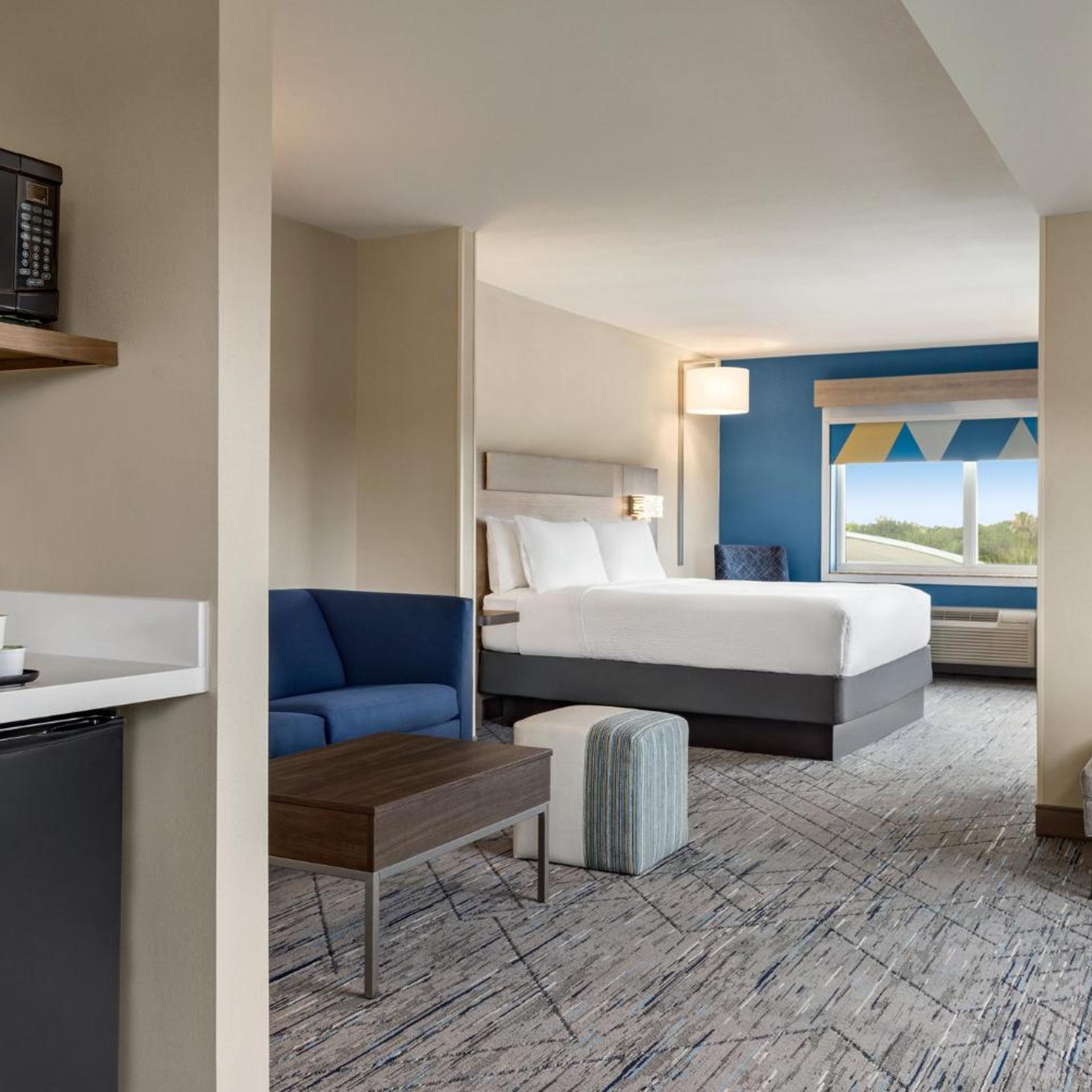 holiday inn express and suites fort pierce west