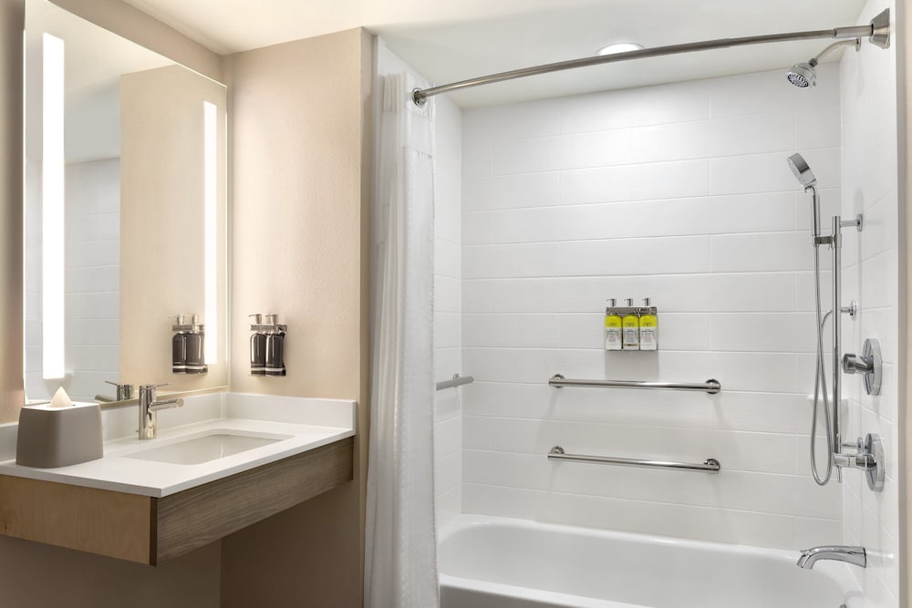 holiday inn express and suites fort pierce west