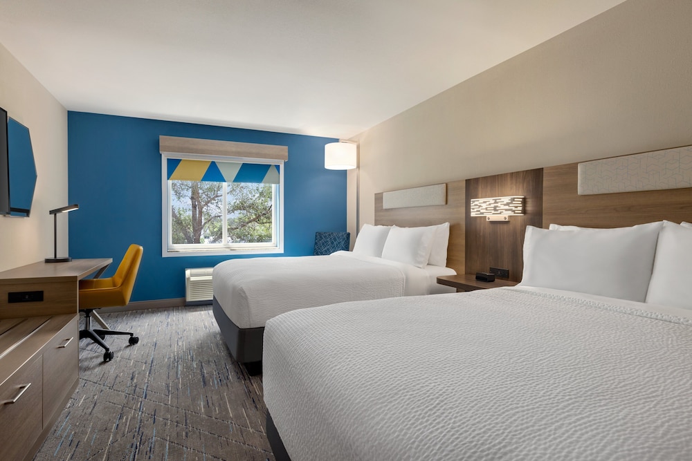 holiday inn express and suites fort pierce west