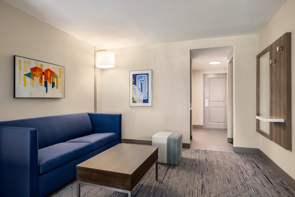 holiday inn express and suites fort pierce west