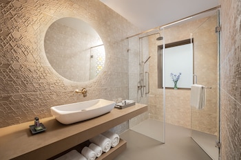 the yellow house anjuna ihcl seleqtions