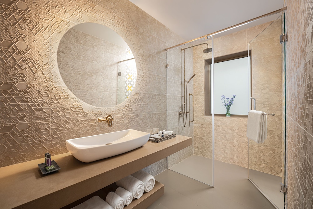 the yellow house anjuna ihcl seleqtions