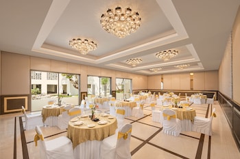 the yellow house anjuna ihcl seleqtions