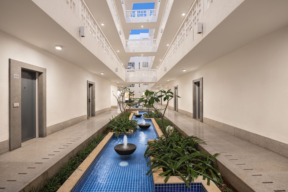 the yellow house anjuna ihcl seleqtions