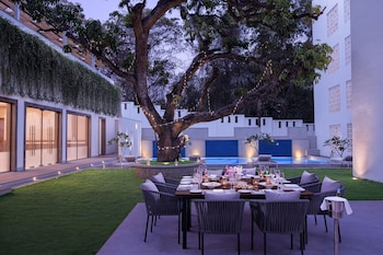 the yellow house anjuna ihcl seleqtions