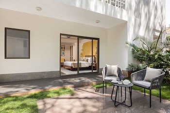 the yellow house anjuna ihcl seleqtions