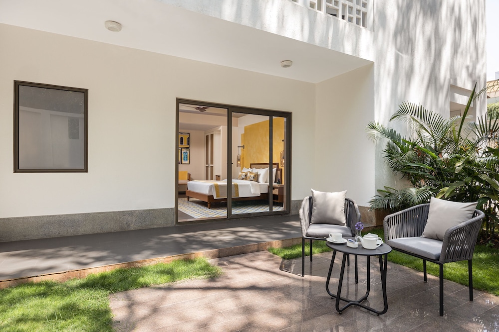 the yellow house anjuna ihcl seleqtions