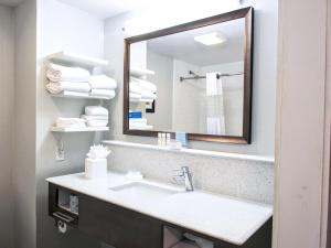 hampton inn oklahoma city edmond