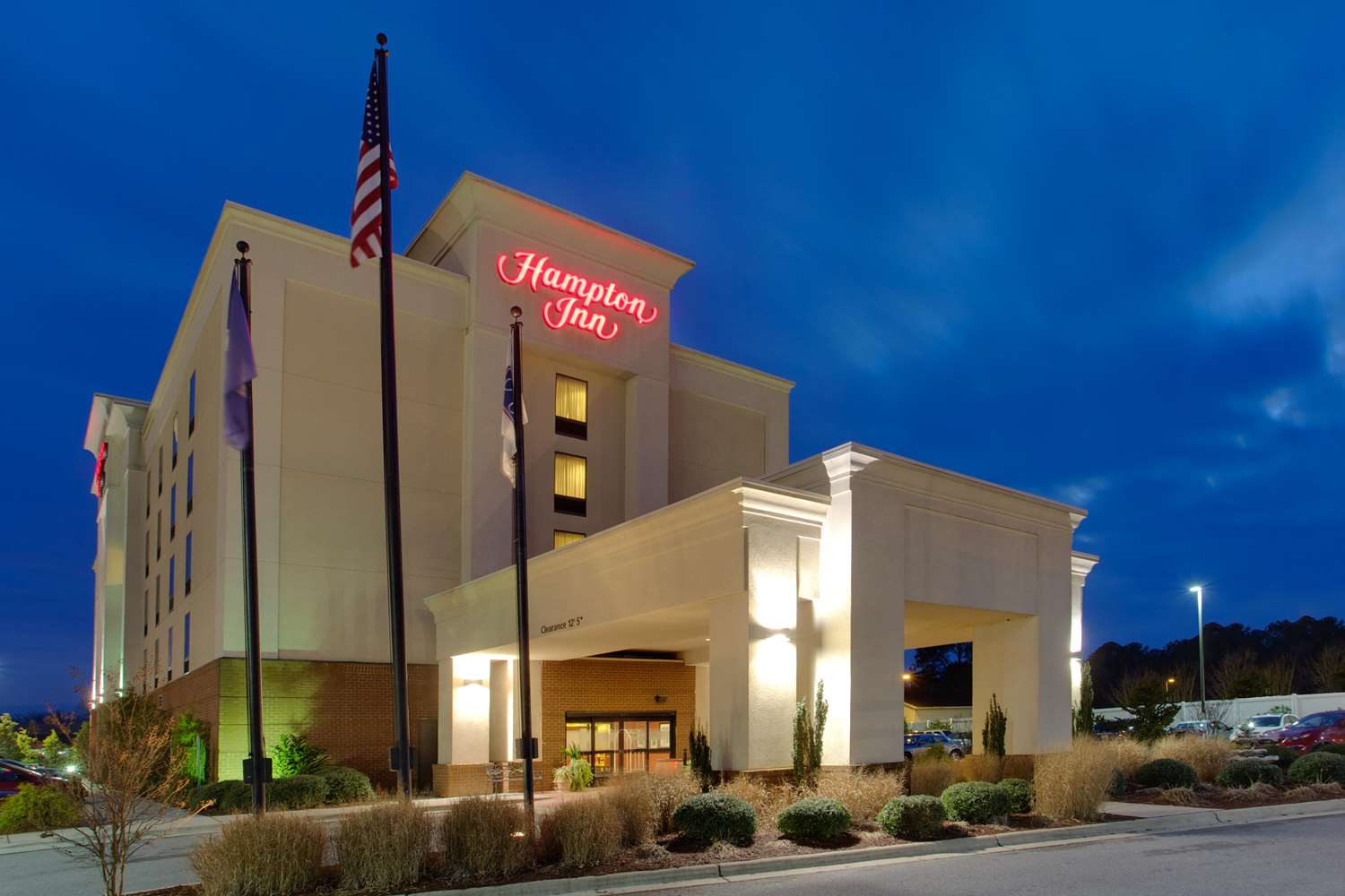hampton inn emporia