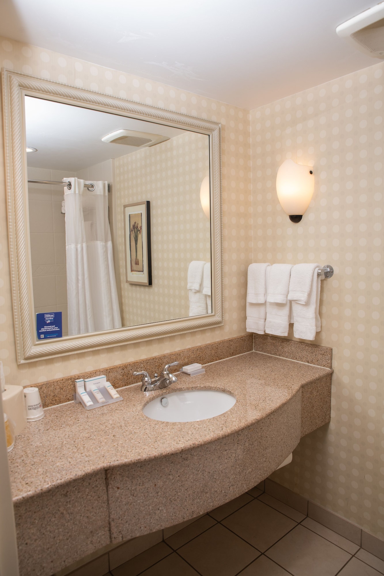 hilton garden inn erie