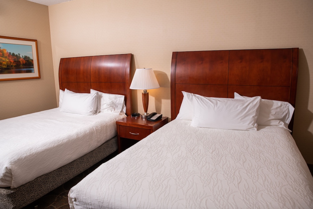 hilton garden inn erie