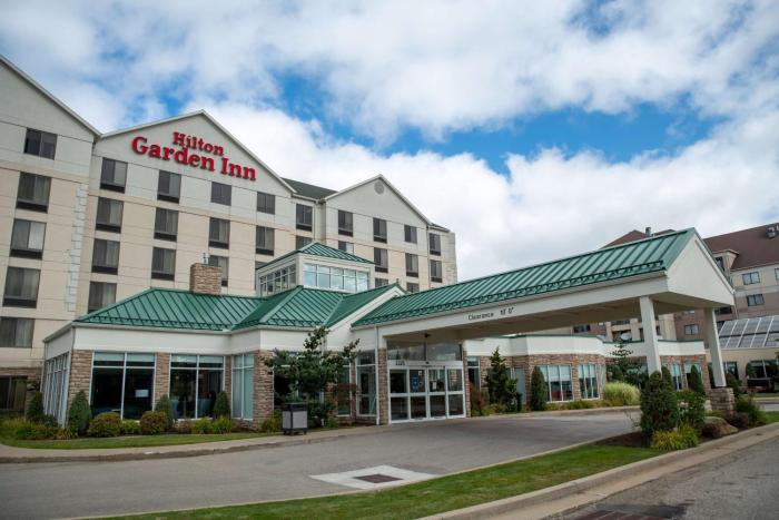 hilton garden inn erie