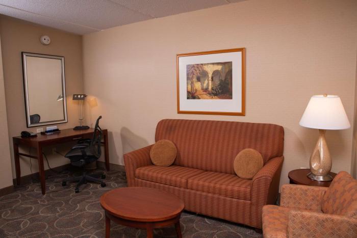 hilton garden inn erie