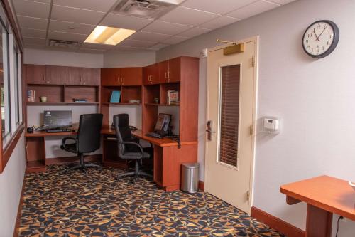 hilton garden inn erie
