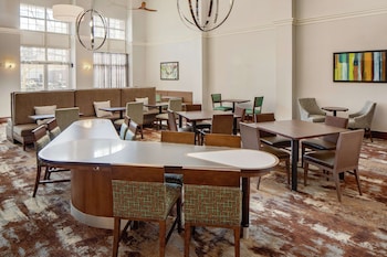 Homewood Suites By Hilton Hartford-Farmington,Hartford>>Farmington,3 star