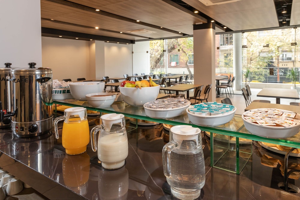 hotel m