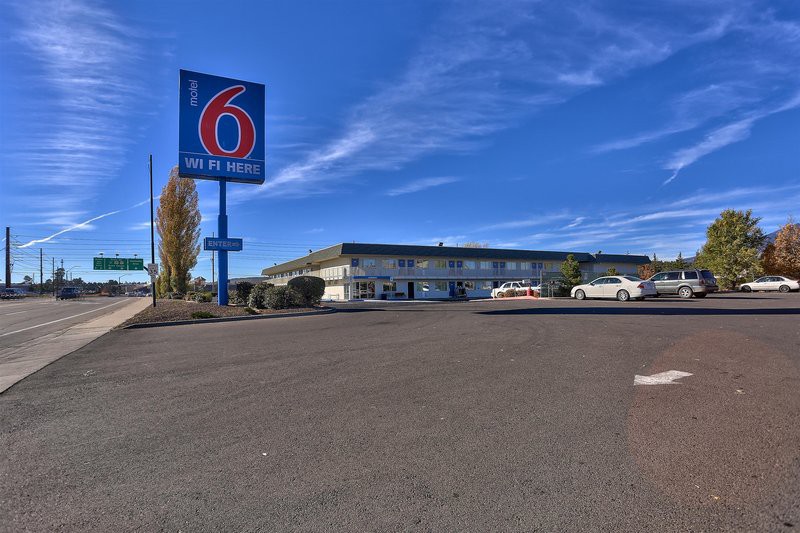 motel 6 flagstaff az butler