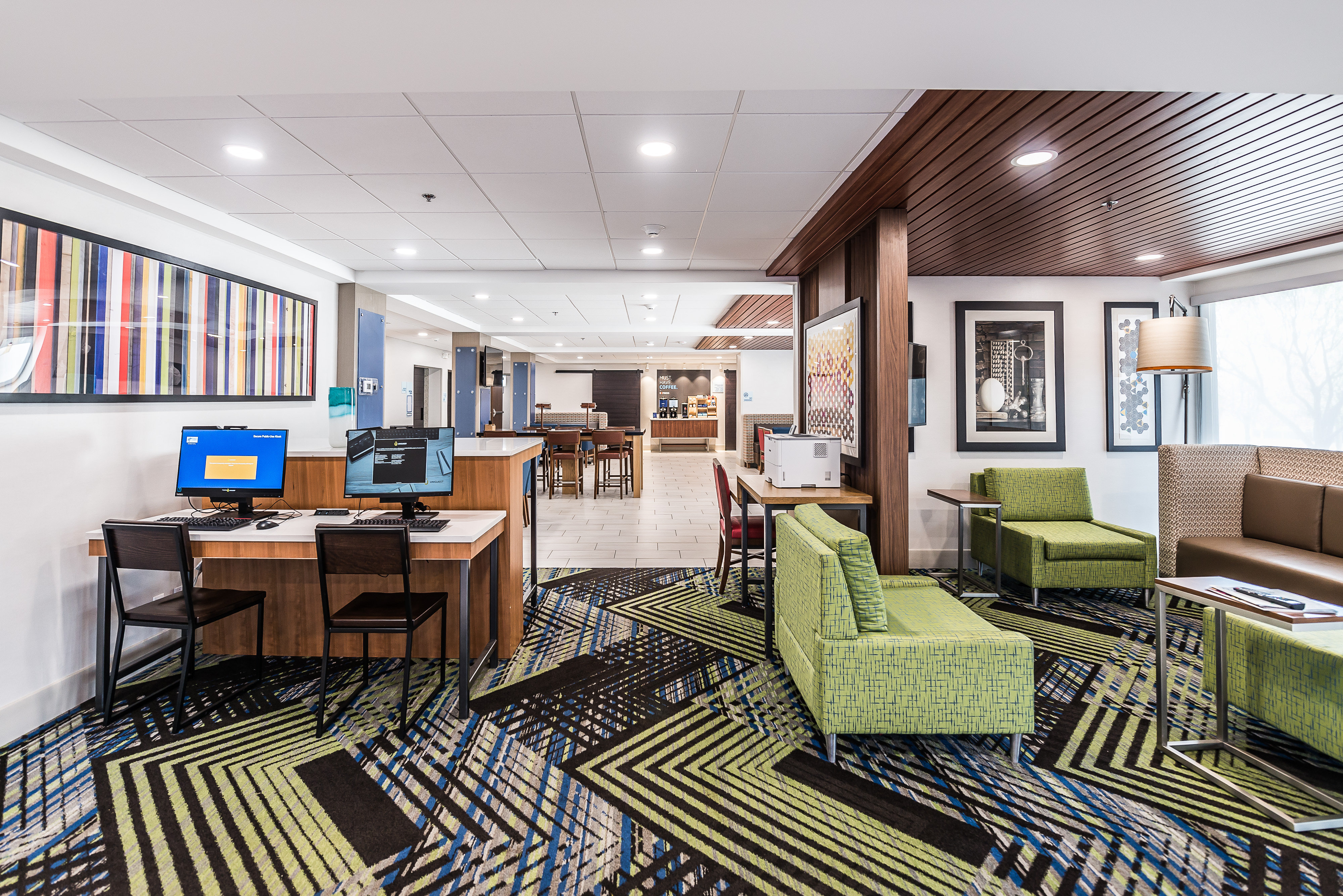 holiday inn express flint campus area by ihg