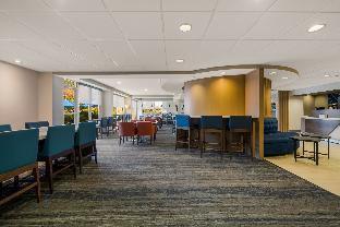 holiday inn express hampton coliseum central by ihg