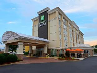 holiday inn express hampton coliseum central by ihg