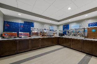 holiday inn express hampton coliseum central by ihg