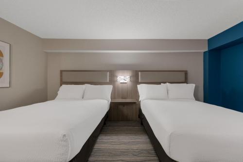 holiday inn express hampton coliseum central by ihg