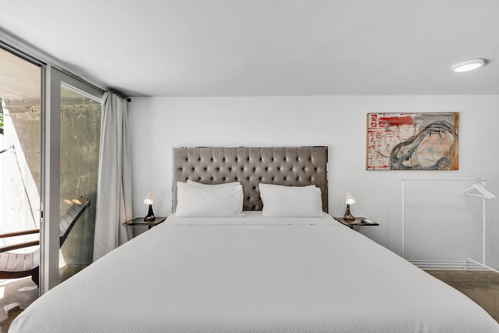 viento beach lodge