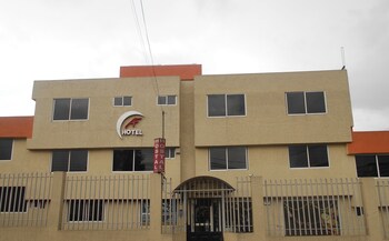 hotel la perla sur af