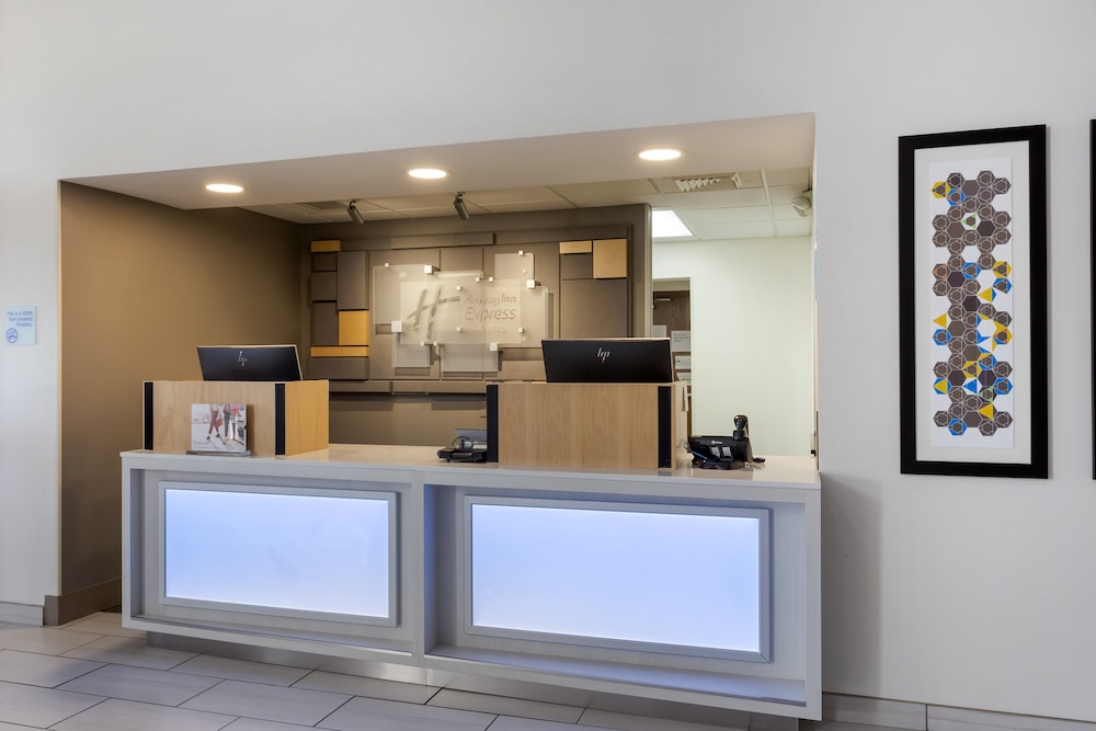 holiday inn express hotel and suites harrison by ihg