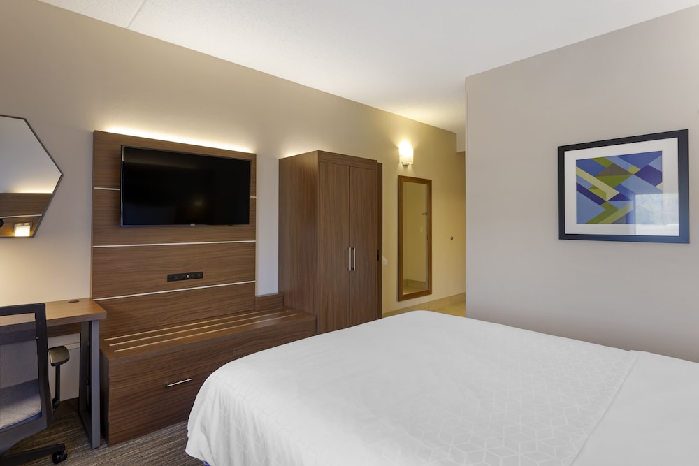 holiday inn express hotel and suites harrison by ihg