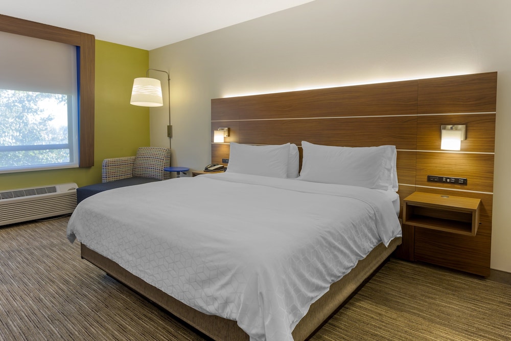 holiday inn express hotel and suites harrison by ihg