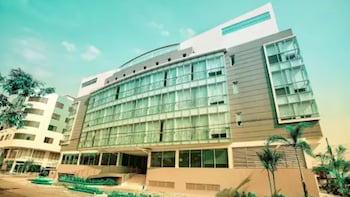 hotel puerto pacifico guayaquil airport