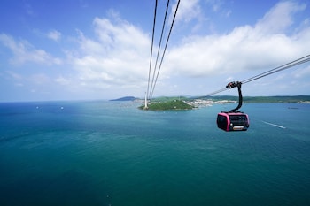 la festa phu quoc curio collection by hilton