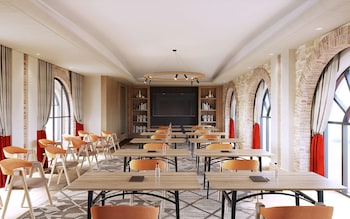 la festa phu quoc curio collection by hilton