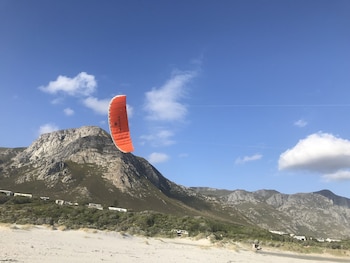 sixteen guest house on main