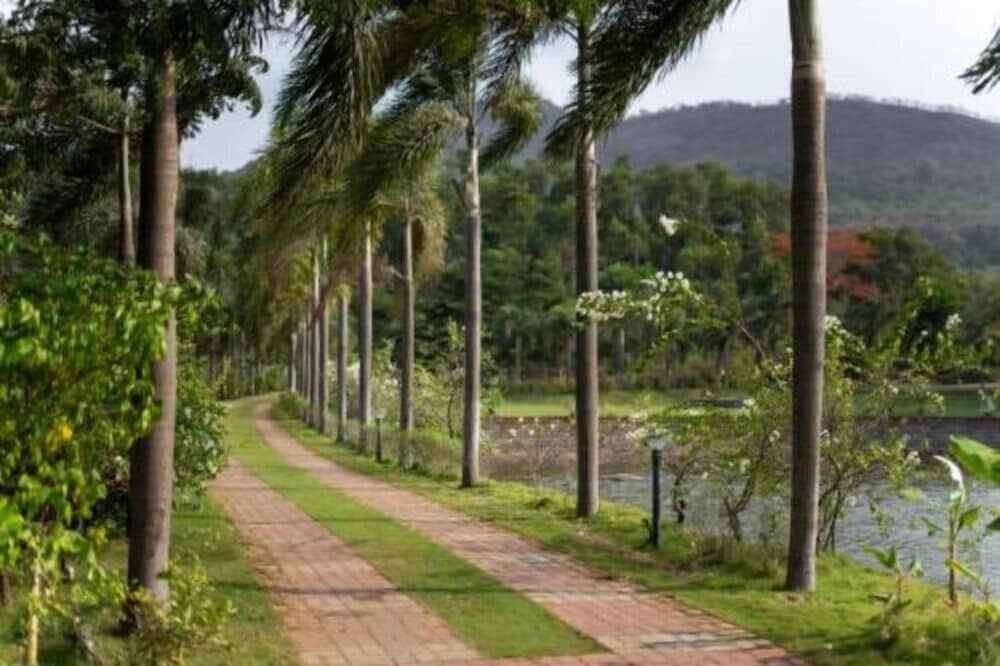 oleander farms karjat