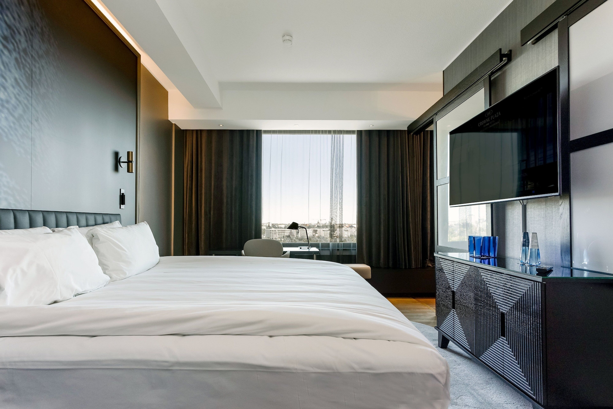 crowne plaza helsinki by ihg