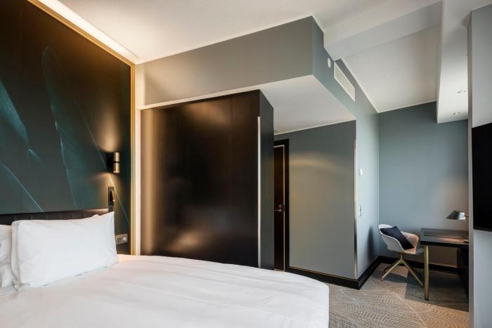 crowne plaza helsinki by ihg