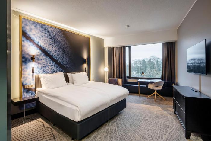 crowne plaza helsinki by ihg