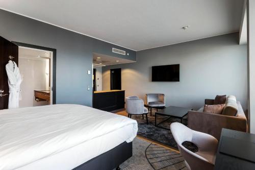 crowne plaza helsinki by ihg