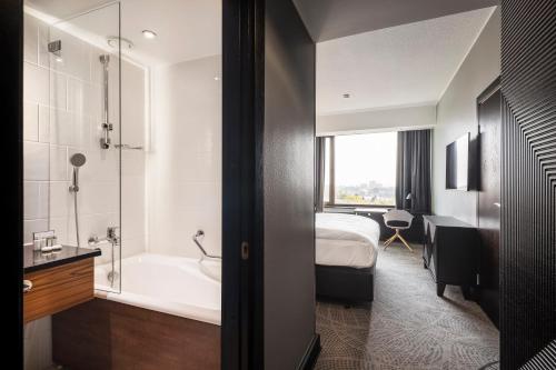 crowne plaza helsinki by ihg