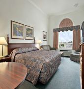 super 8 by wyndham high river ab