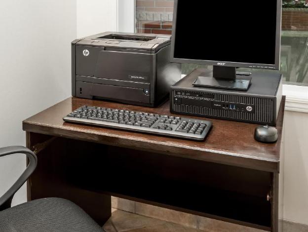 super 8 by wyndham high river ab