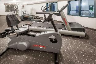 super 8 by wyndham high river ab