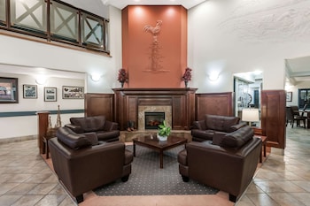 super 8 by wyndham high river ab