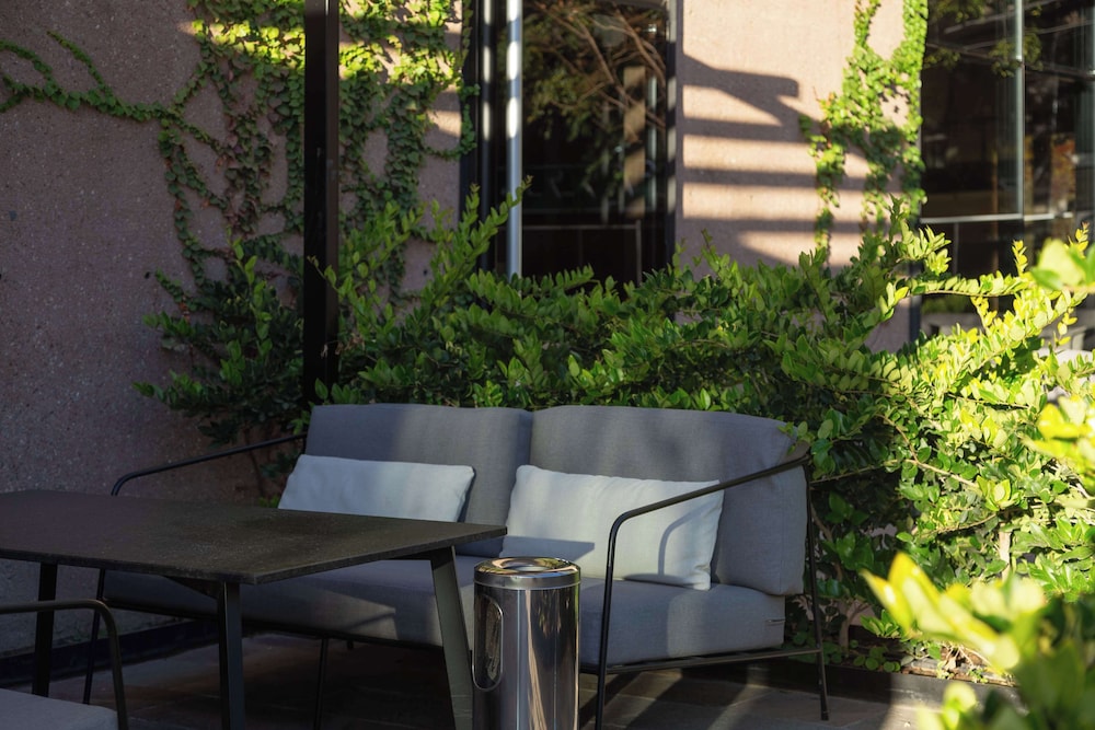 mendoza hotel curio collection by hilton